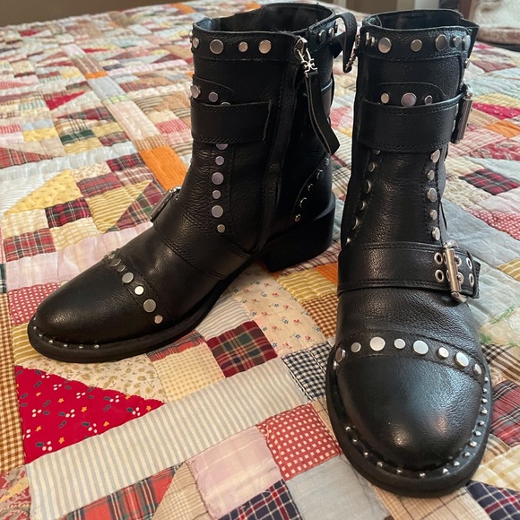 Sam Edelman black stud Boots - Picture 2 of 4
